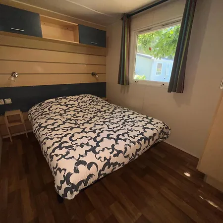 Le Muscat - Pour 5 - Tv - Clim